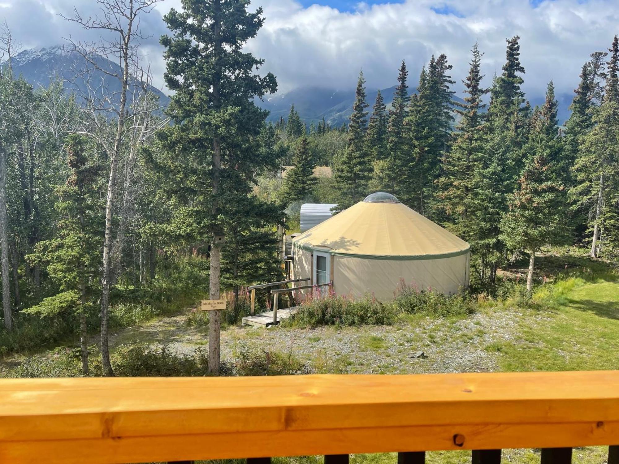 Mount Logan Ecolodge & Retreat Center Haines Junction Luaran gambar