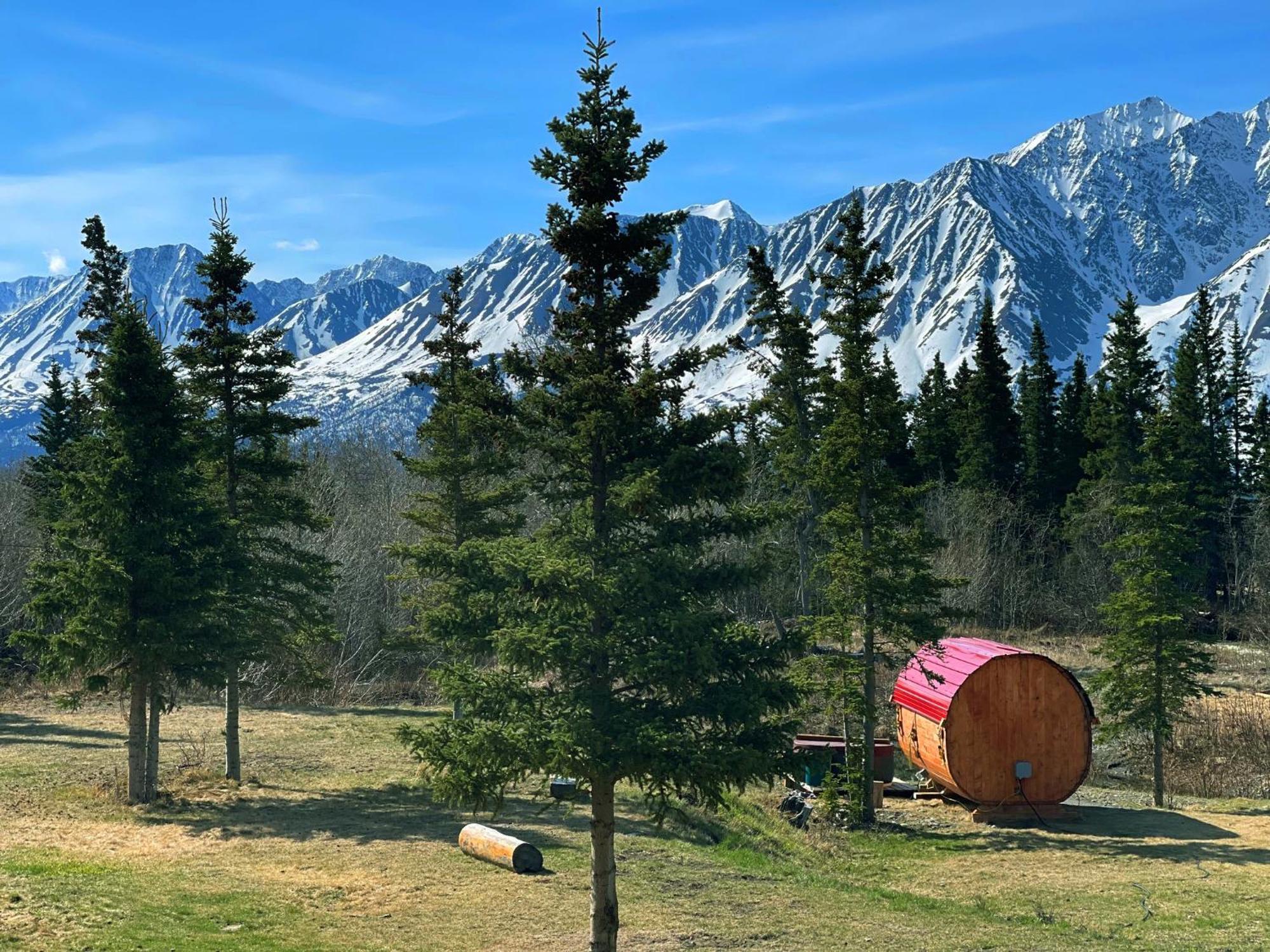 Mount Logan Ecolodge & Retreat Center Haines Junction Luaran gambar