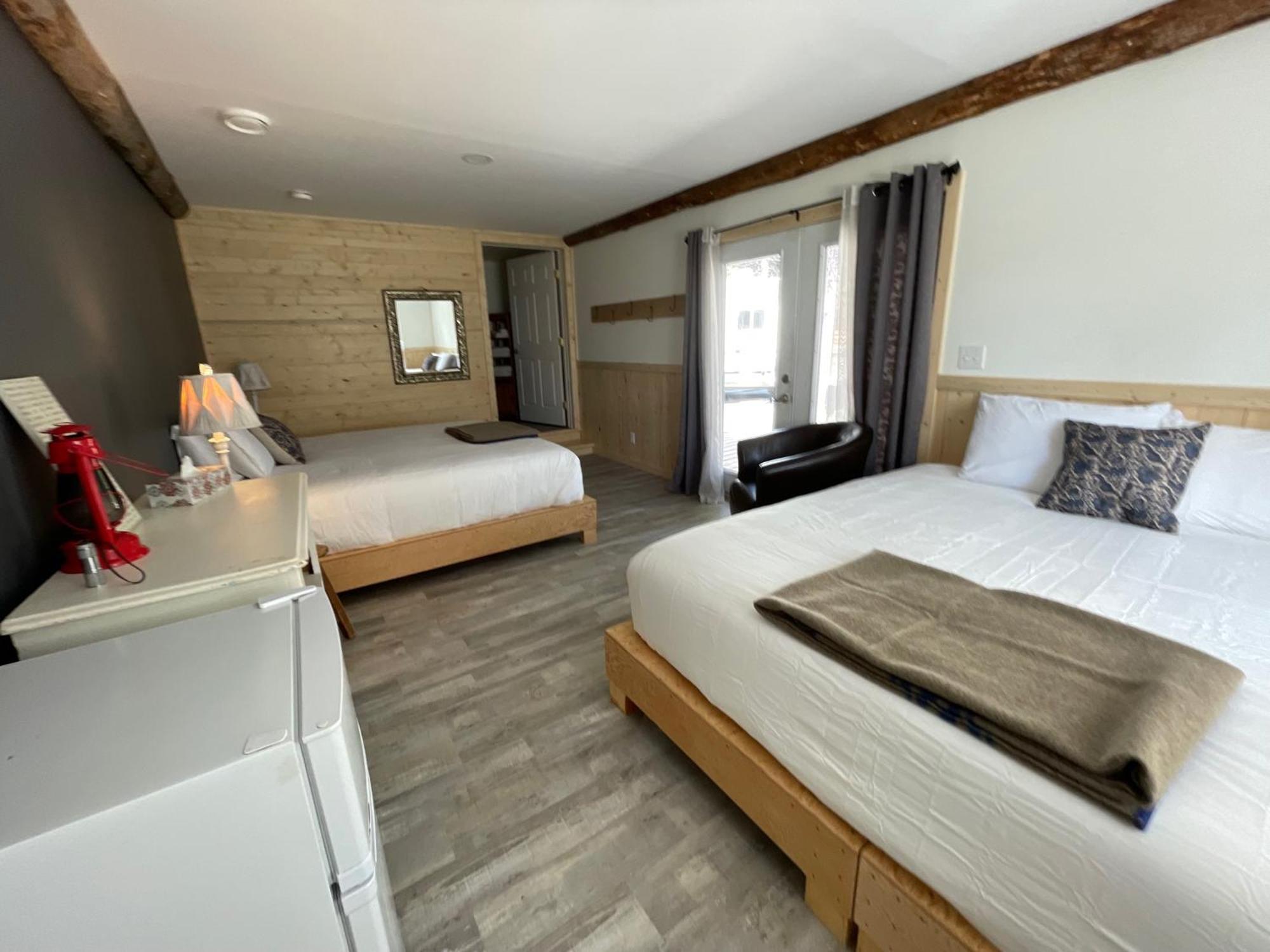 Mount Logan Ecolodge & Retreat Center Haines Junction Luaran gambar