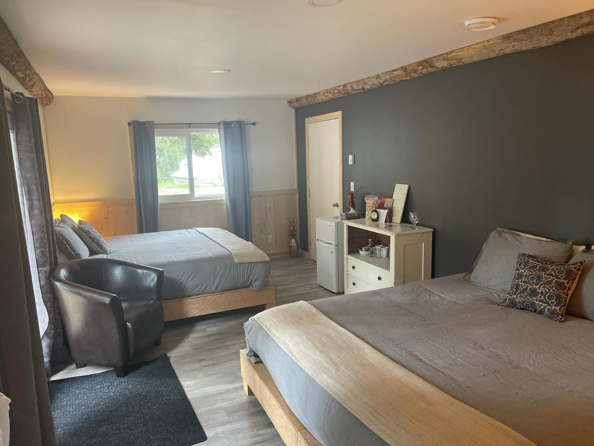 Mount Logan Ecolodge & Retreat Center Haines Junction Luaran gambar